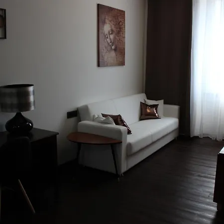 Dei Mercanti Milan