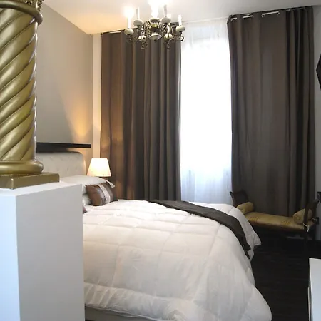 Dei Mercanti Aparthotel