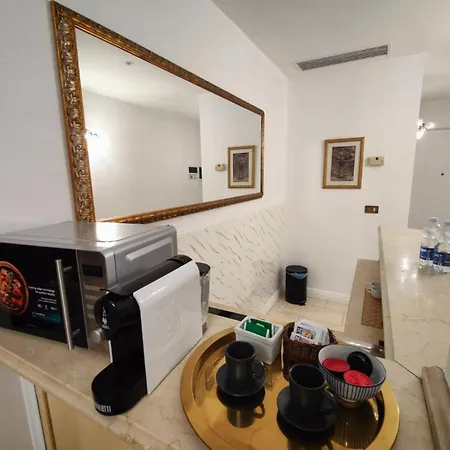 Dei Mercanti Aparthotel 4*