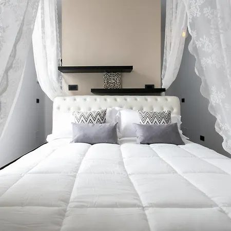 Aparthotel Dei Mercanti Milan
