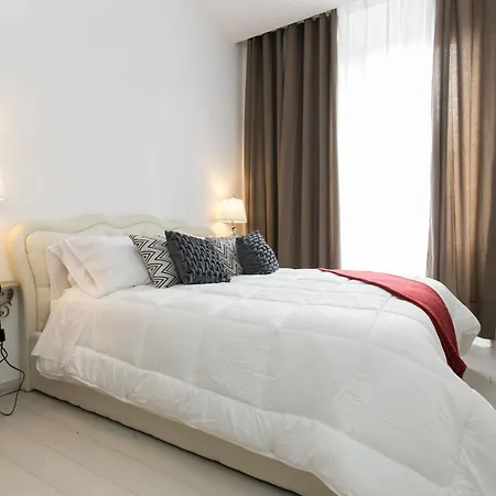 Dei Mercanti Aparthotel 4*