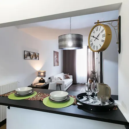 Dei Mercanti Aparthotel 4*